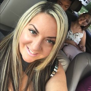 Meet your Posher, Roseann